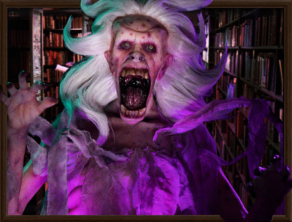 Ghostbusters Librarian – Elite Scale Bust