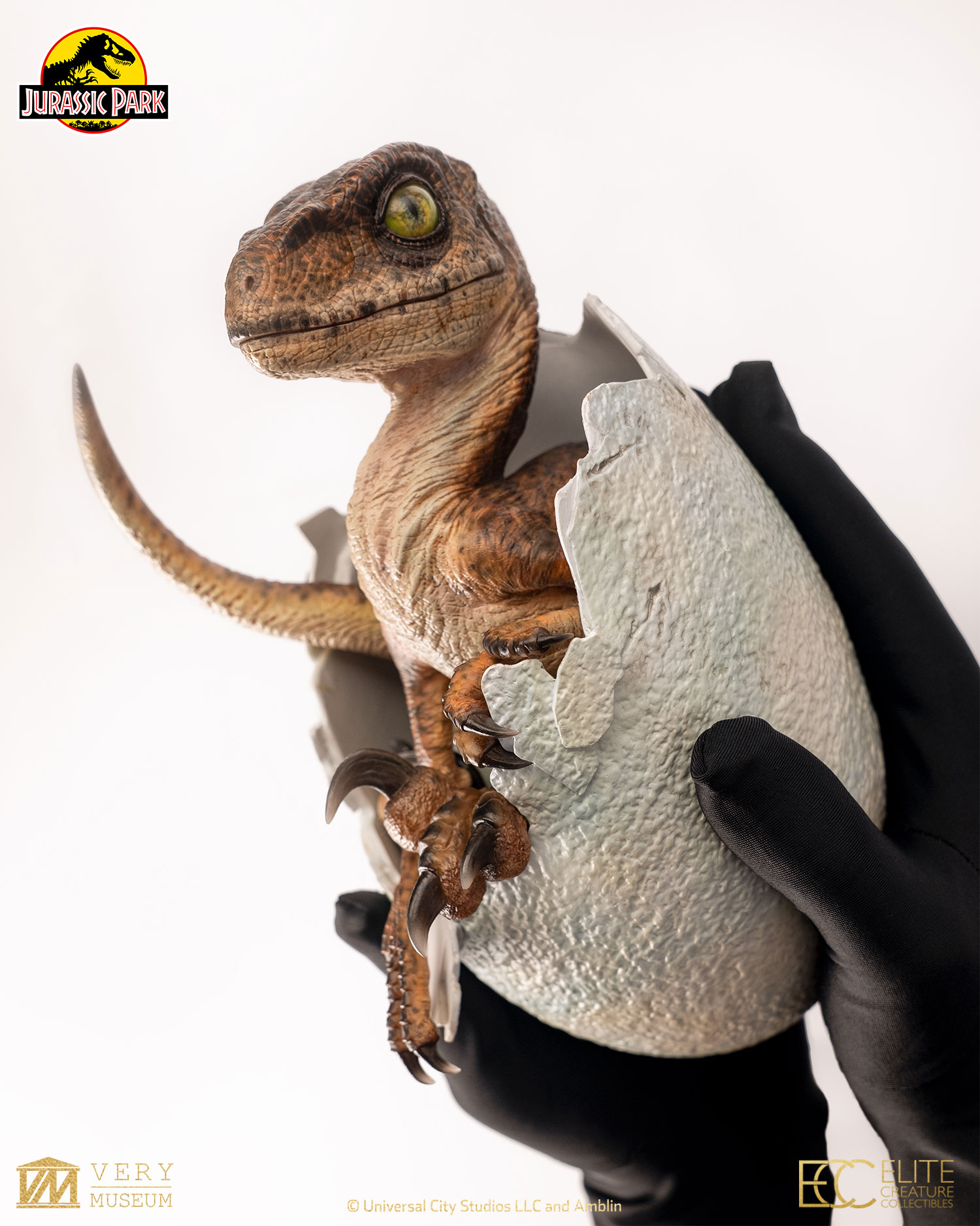 Jurassic Park: Velociraptor Egg Hatching